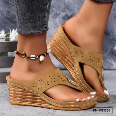 RIVIERA GLOW WOMEN'S SANDAL